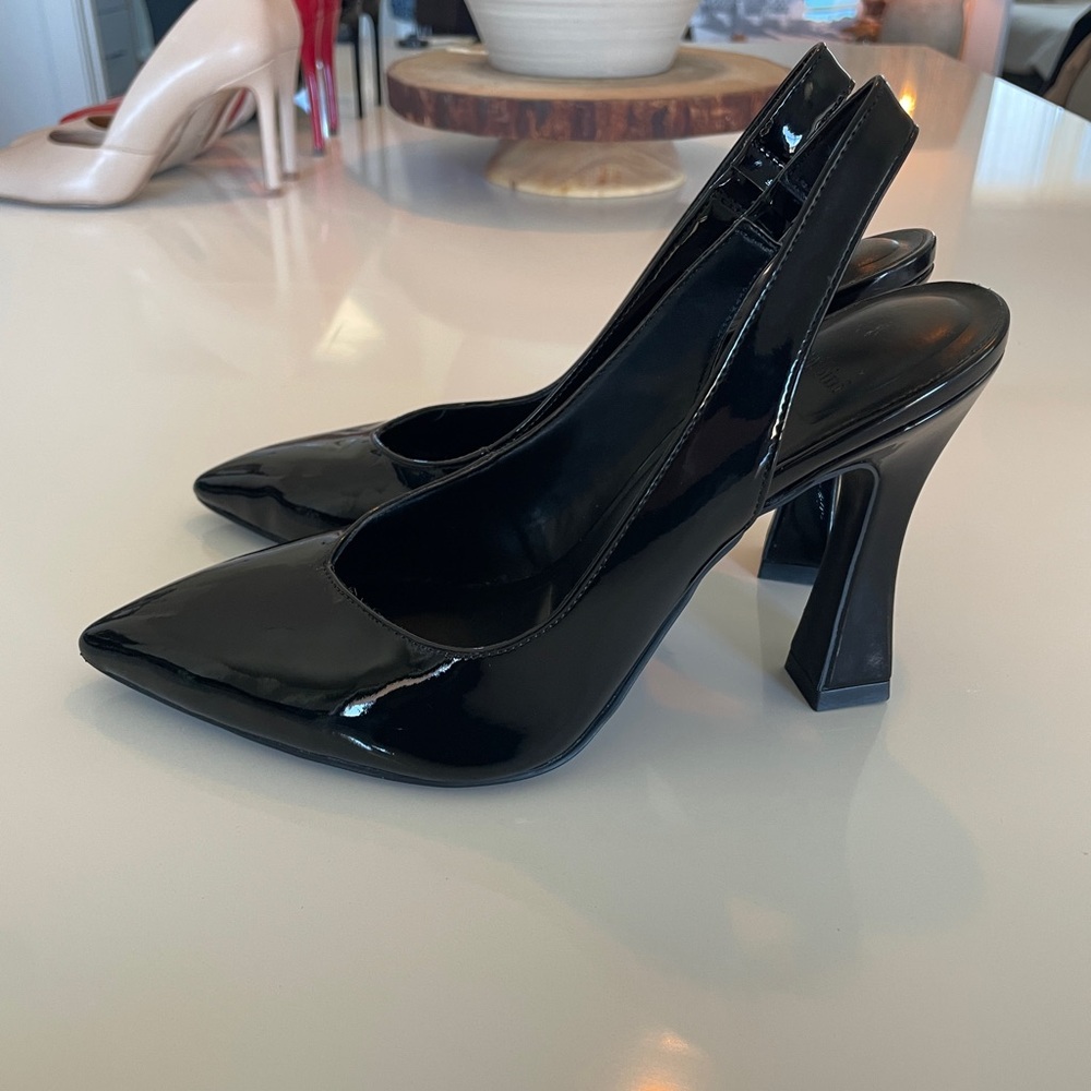 Gianni Bini Black Patent Slingback Heels
